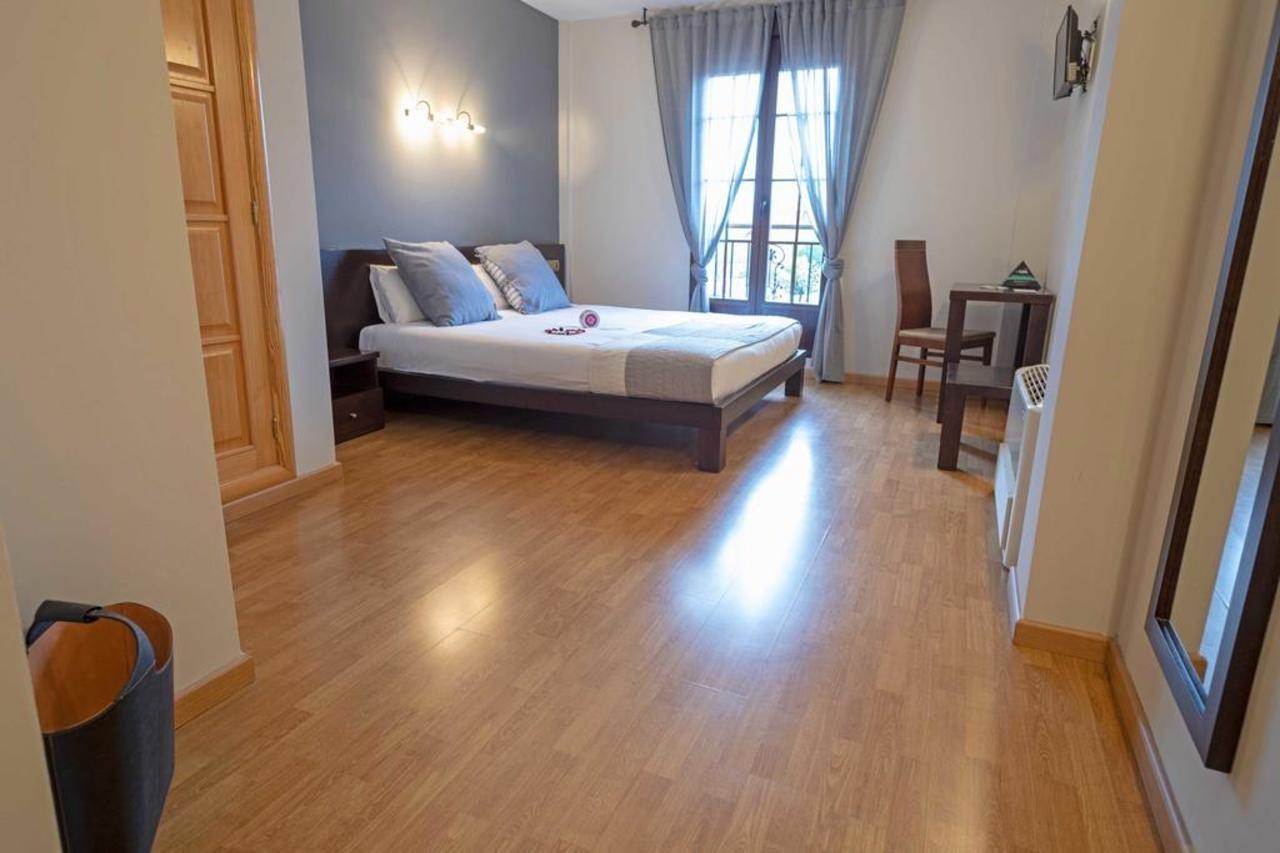 Hotel Alda Tordesillas Buitenkant foto