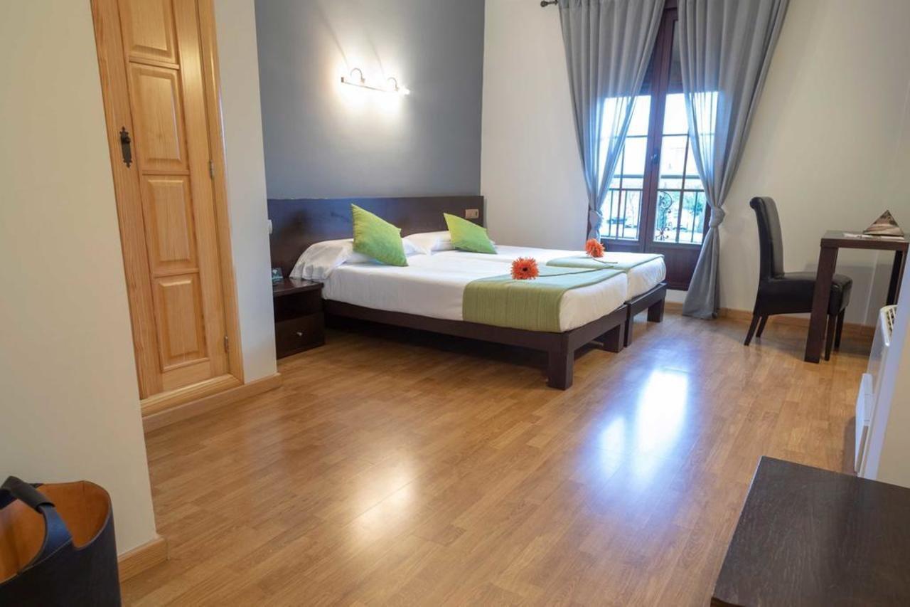 Hotel Alda Tordesillas Buitenkant foto
