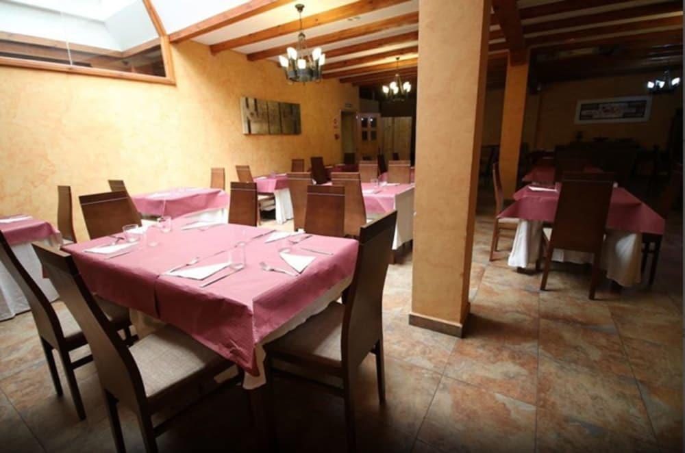 Hotel Alda Tordesillas Buitenkant foto