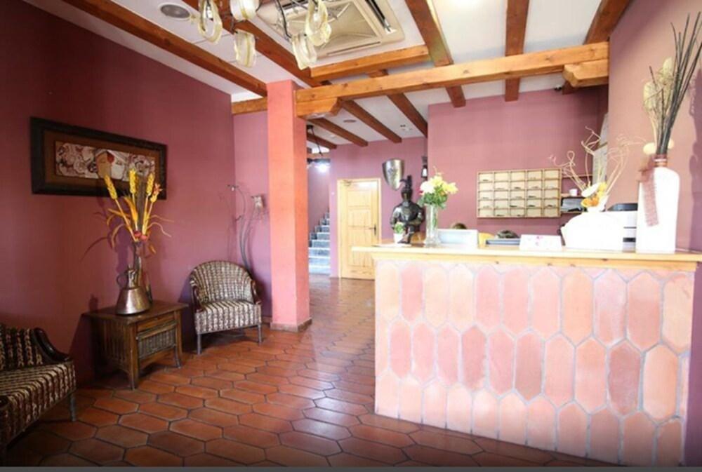 Hotel Alda Tordesillas Buitenkant foto