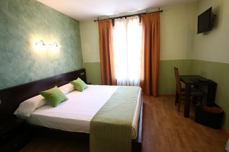 Hotel Alda Tordesillas Buitenkant foto