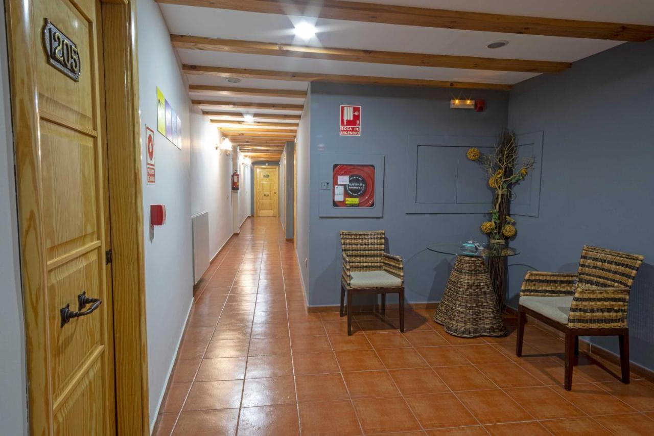 Hotel Alda Tordesillas Buitenkant foto